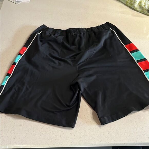 Jordan Black and Red Big Baggy Athletic Shorts Size XXL - Picture 5 of 10